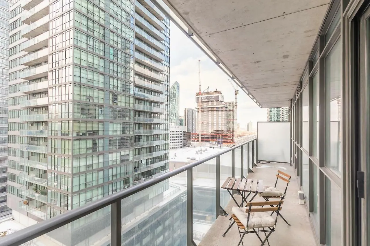 Globalstay Maple Leaf Square Toronto 0*,  Canada